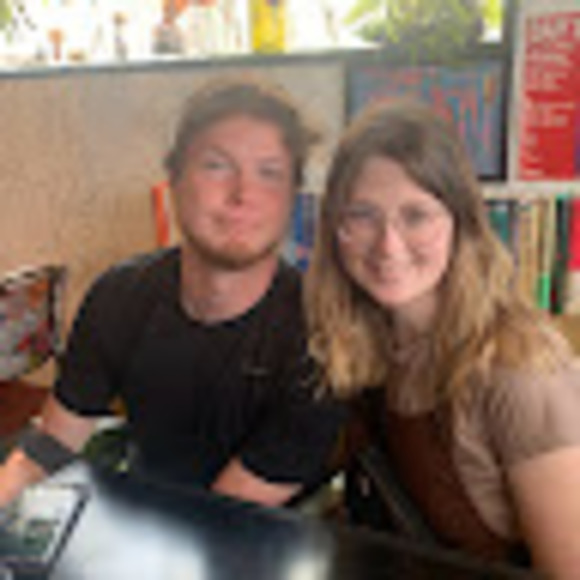 Meet your Posher, Stephanie - Picture 1 of 1